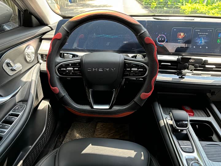 Фото 13 - Chery Arrizo 8