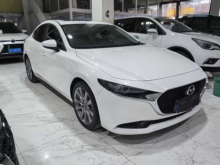 Фото 3 - Mazda 3 (Axela)