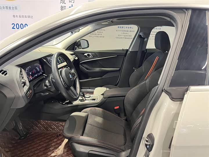 Фото 6 - BMW 2 Series