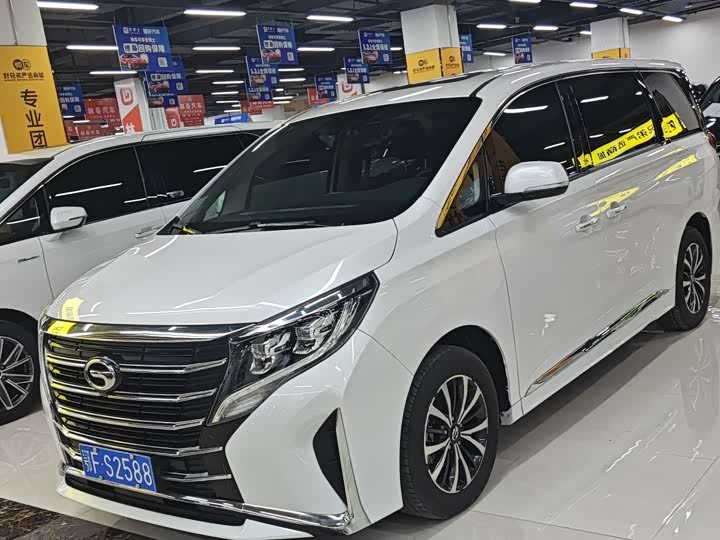 Фото 1 - GAC Trumpchi M8