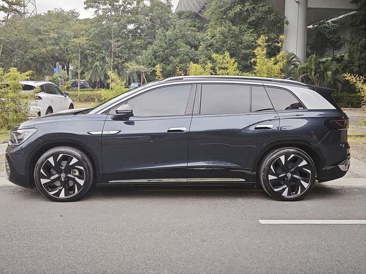 Фото 3 - Volkswagen ID.6 Crozz