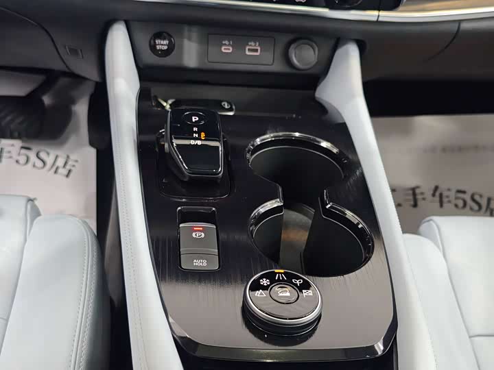 Фото 22 - Nissan X-Trail