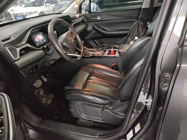 Фото 15 - GAC Trumpchi GS4