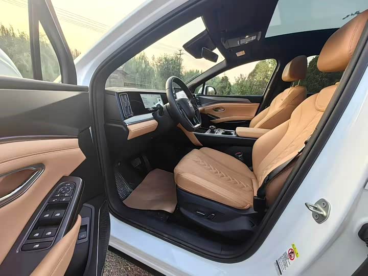 Фото 4 - BYD Song L DM-i Hybrid