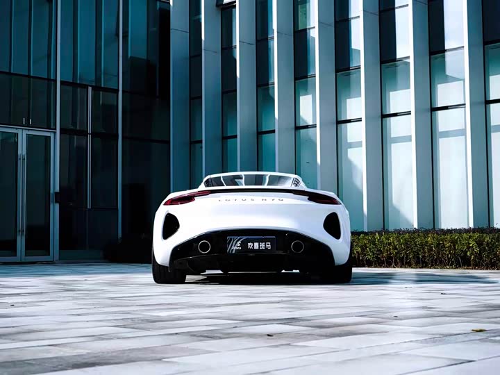 Фото 5 - Lotus Emira