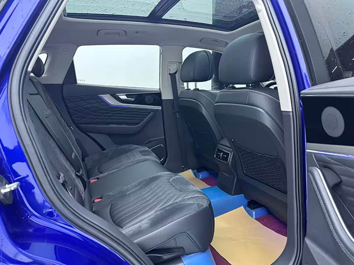 Фото 10 - Hongqi HS5