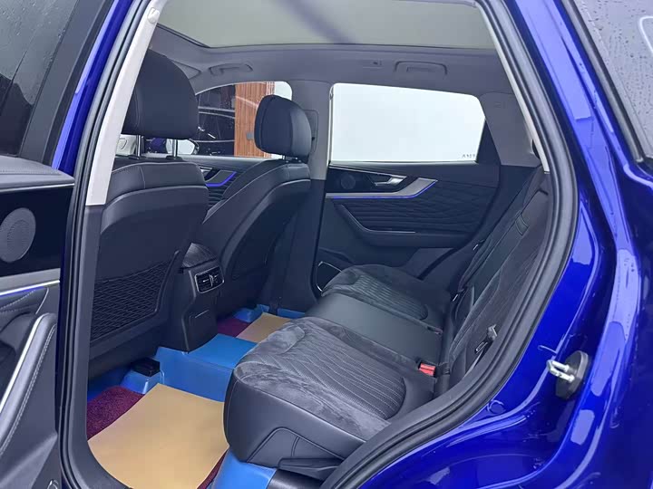 Фото 5 - Hongqi HS5