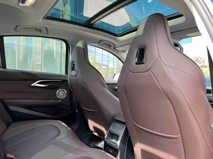 Фото 10 - BMW 1 Series