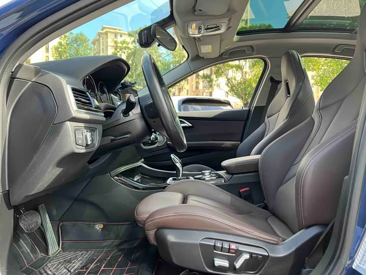 Фото 5 - BMW 1 Series