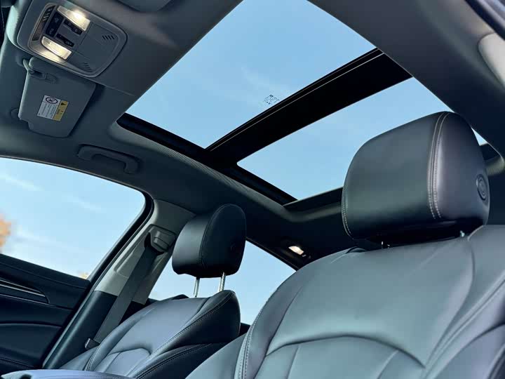 Фото 7 - Buick LaCrosse