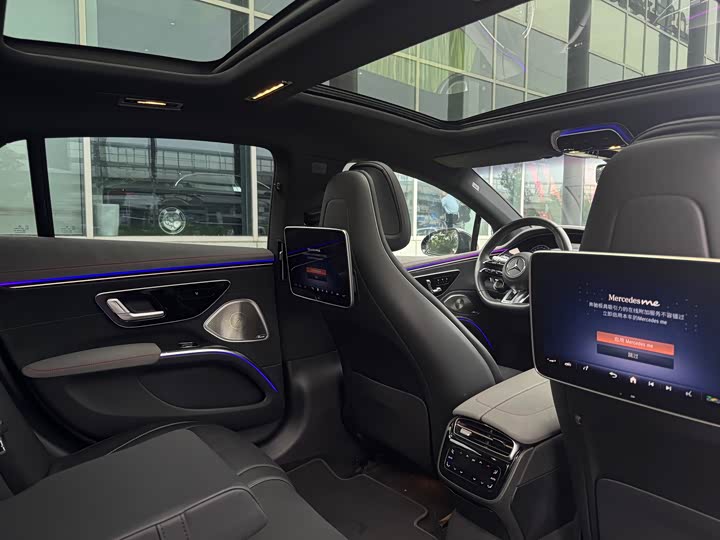 Фото 12 - Mercedes-Benz EQS AMG