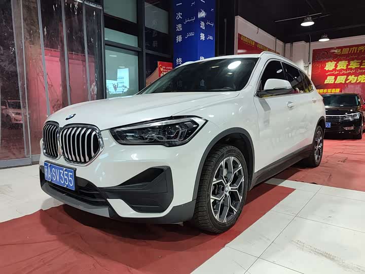 Фото 1 - BMW X1