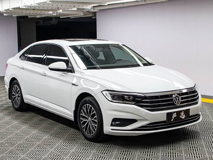 Фото 3 - Volkswagen Sagitar L