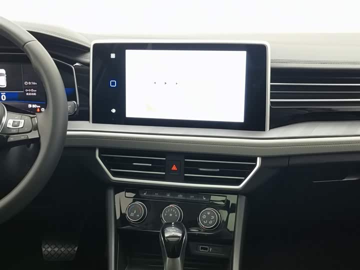 Фото 12 - Jetta VA7