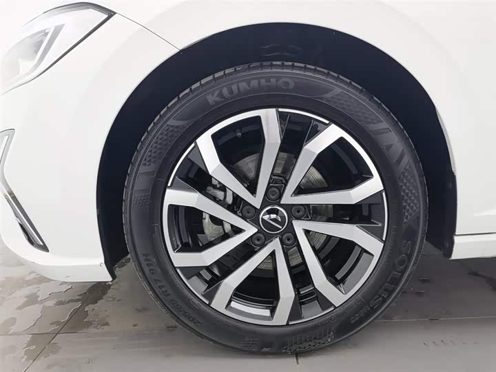 Фото 17 - Jetta VA7