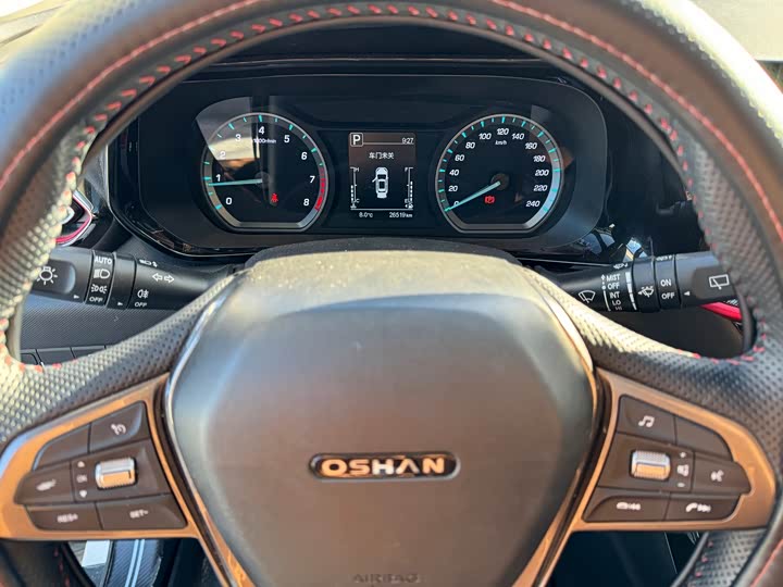 Фото 7 - Changan Oshan X5