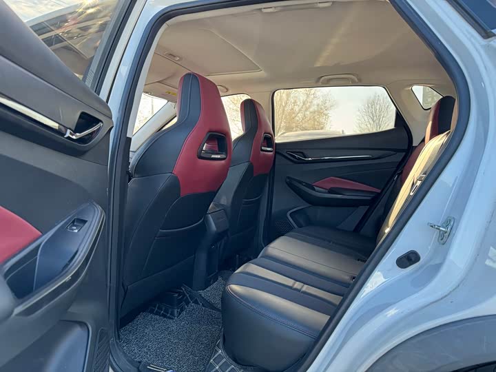 Фото 9 - Changan Oshan X5