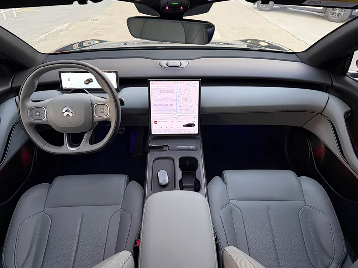 Фото 8 - Nio ET5T