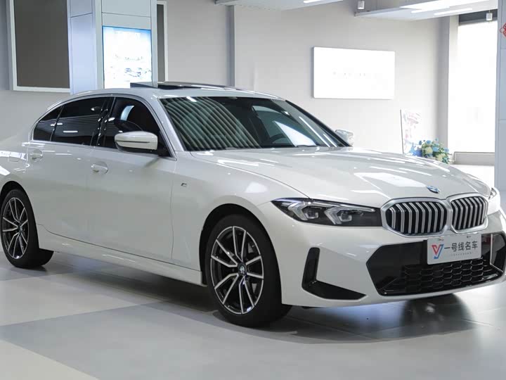 Фото 3 - BMW 3 Series