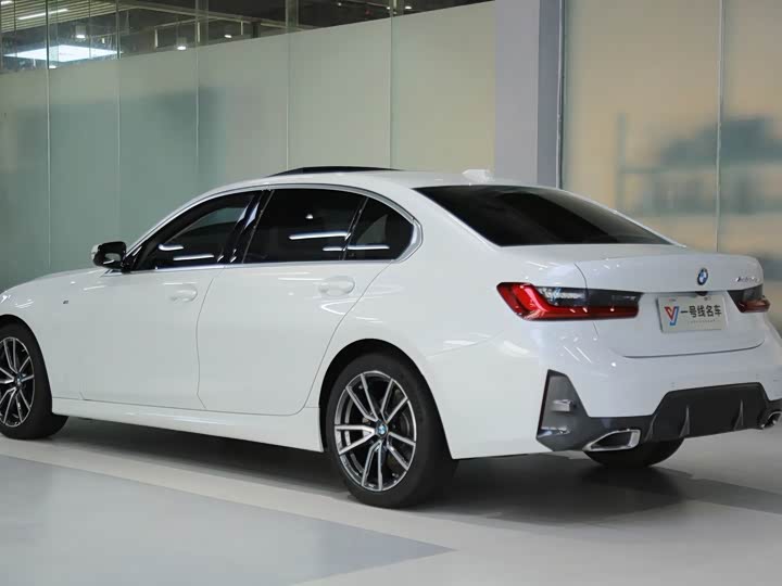 Фото 6 - BMW 3 Series