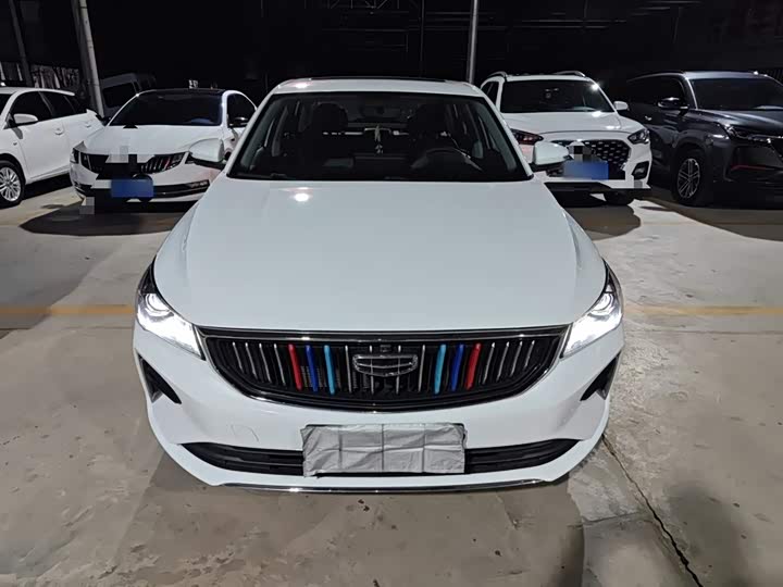 Фото 3 - Geely Emgrand