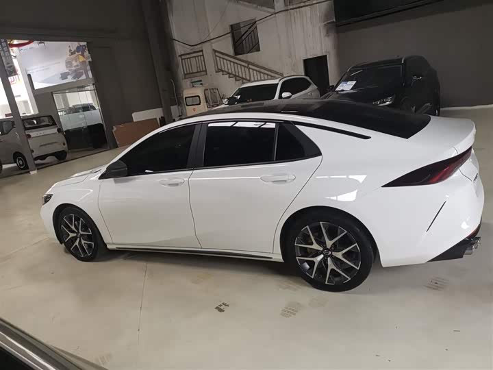 Фото 5 - GAC Trumpchi Empow R