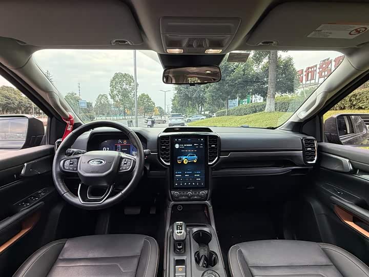 Фото 11 - Ford Ranger