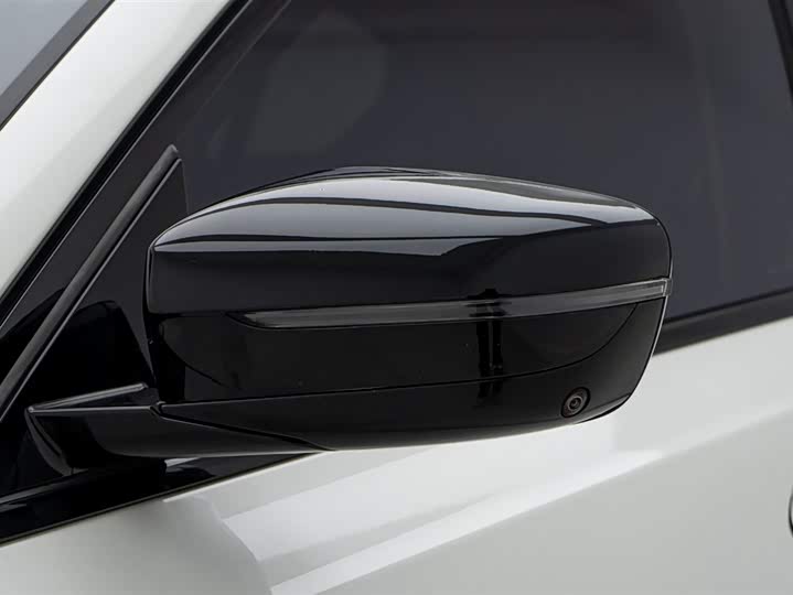 Фото 22 - BMW 3 Series