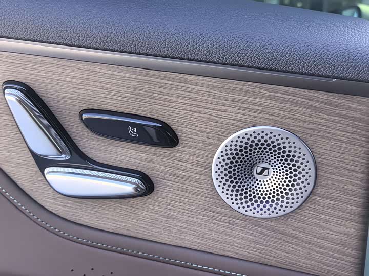 Фото 14 - Smart #5