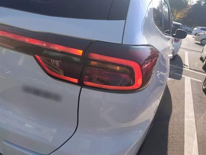 Фото 8 - Chery Tiggo 8