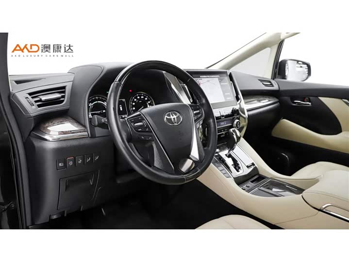 Фото 6 - Toyota Vellfire