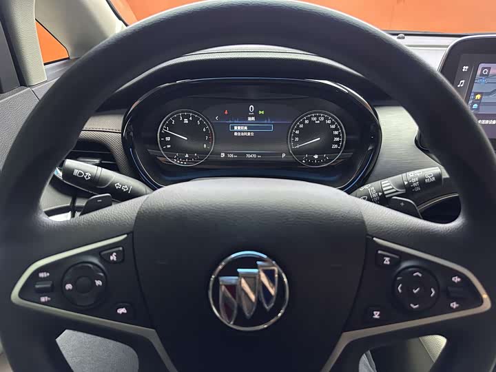 Фото 10 - Buick GL8 ES