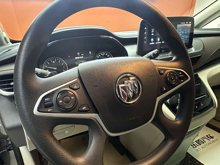 Фото 25 - Buick GL8 ES