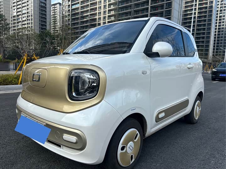 Фото 1 - Bestune Pony