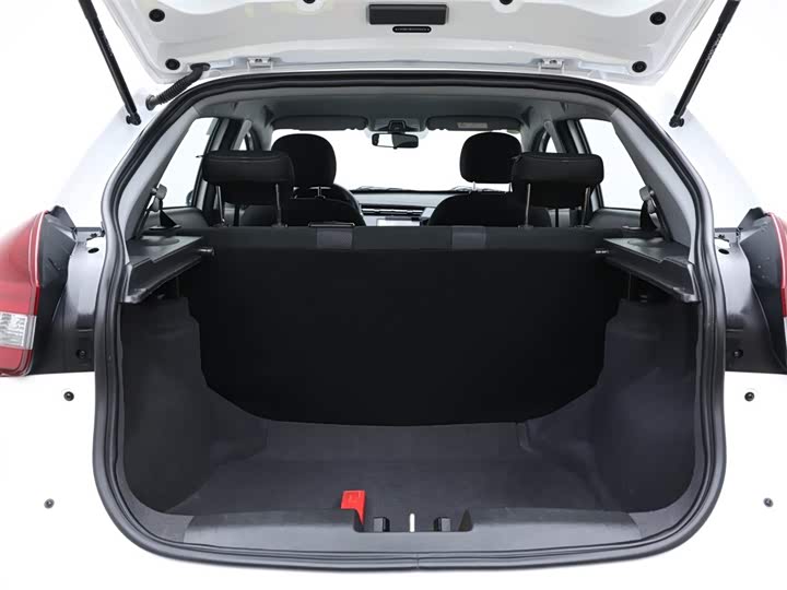 Фото 8 - Chery Tiggo 3x