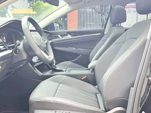 Фото 5 - Volkswagen Passat