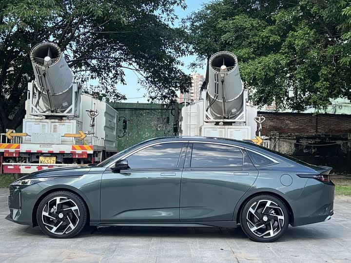 Фото 9 - Changan Yida