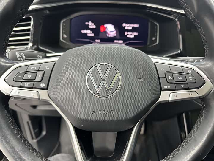 Фото 13 - Volkswagen Tayron GTE Hybrid