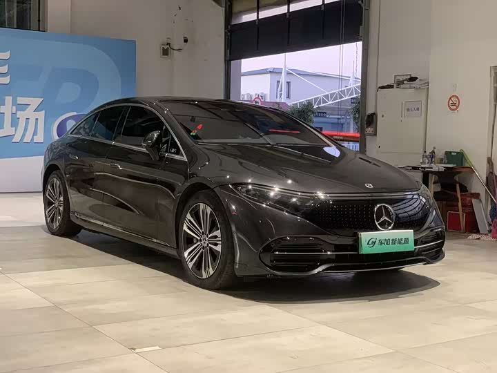 Фото 3 - Mercedes-Benz EQS