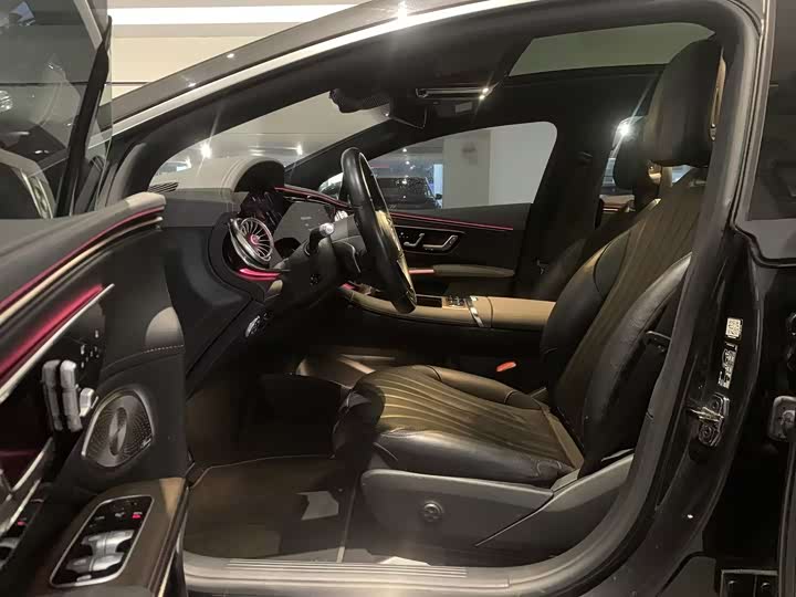 Фото 4 - Mercedes-Benz EQS