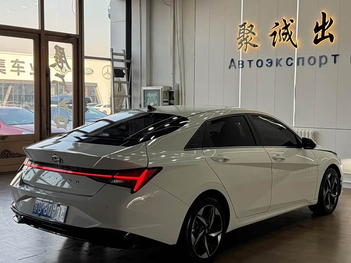 Фото 9 - Hyundai Elantra N line