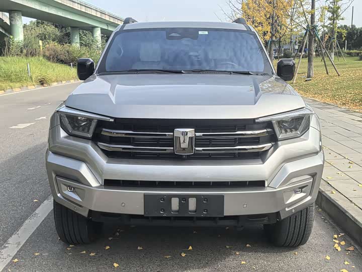 Фото 2 - Tank 400 Hybrid