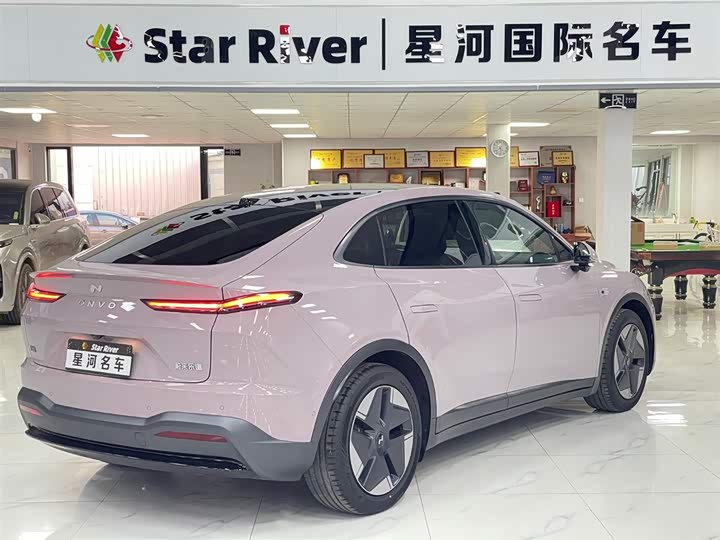 Фото 5 - Nio Onvo L60