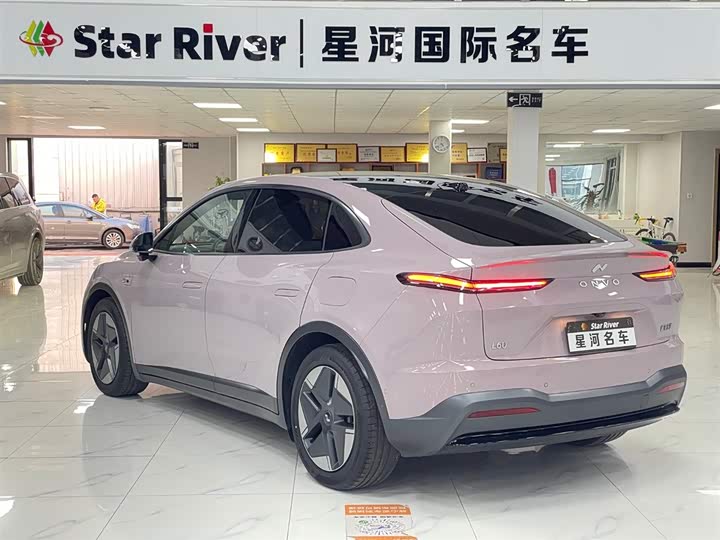 Фото 6 - Nio Onvo L60