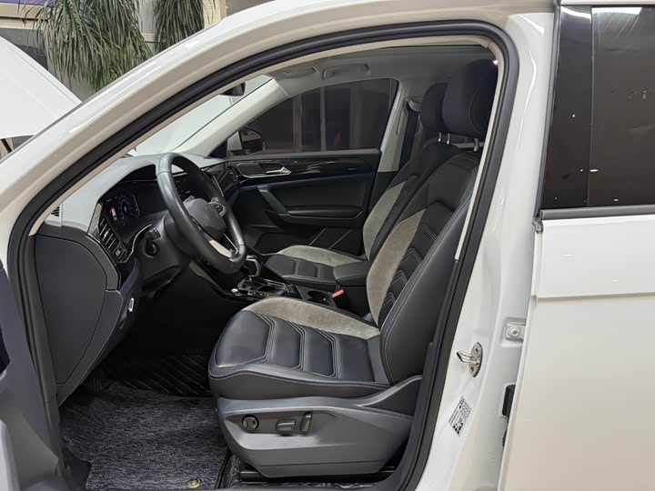 Фото 16 - Volkswagen Tayron GTE Hybrid