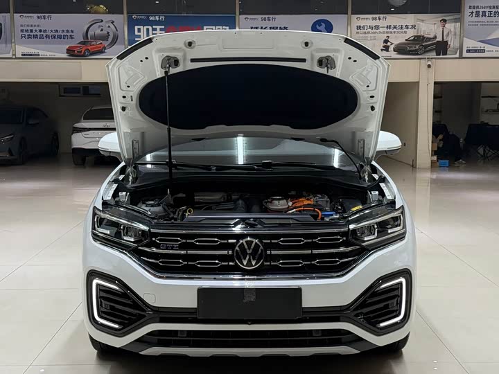 Фото 7 - Volkswagen Tayron GTE Hybrid