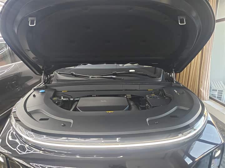 Фото 10 - LiXiang L7