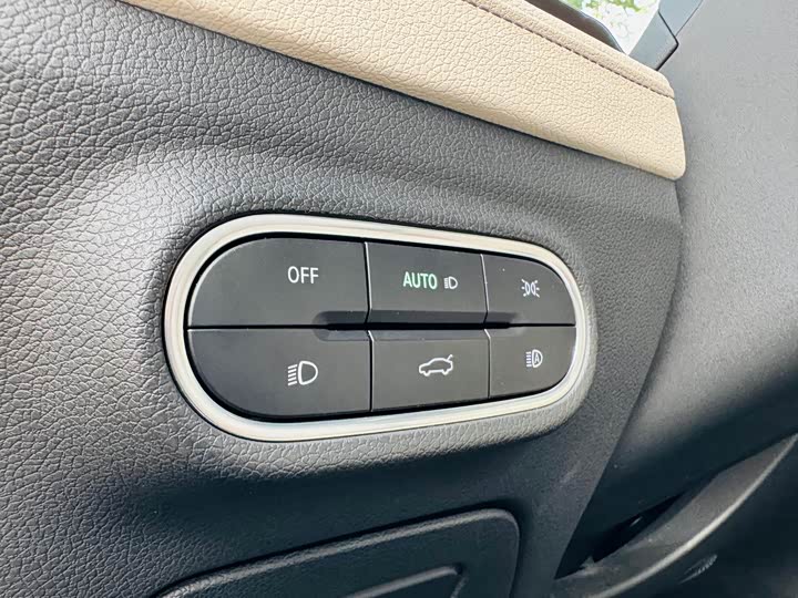 Фото 15 - Smart #1