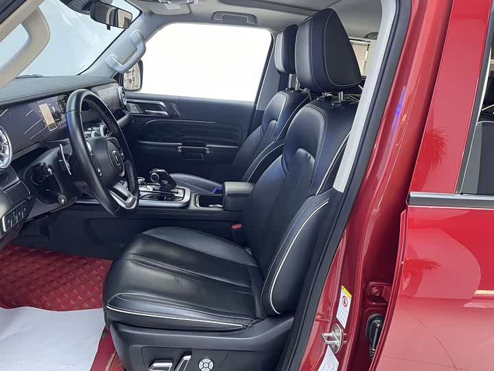 Фото 6 - Tank 300