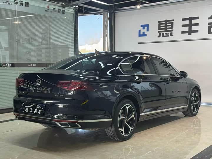 Фото 8 - Volkswagen Magotan